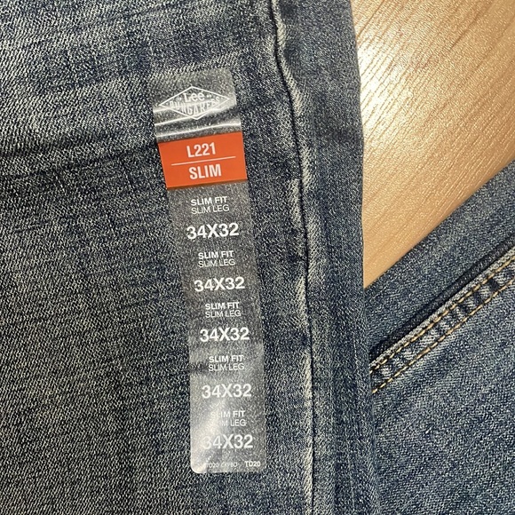 Lee dungarees. Size 34x32. New with tags. - Picture 2 of 5